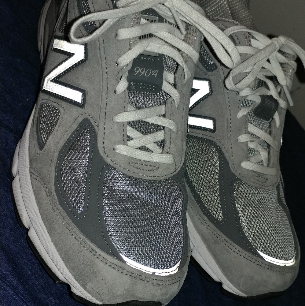 New Balance 990